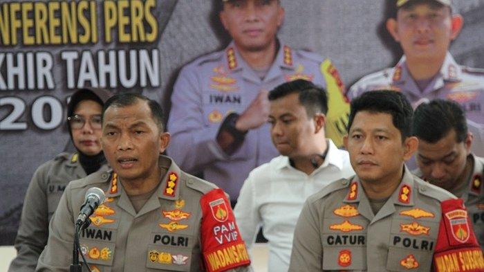 Kapolresta Surakarta Kombes Pol Iwan Saktiadi saat konferensi pers di Mapolresta Surakarta, Kamis (28/12/2023)