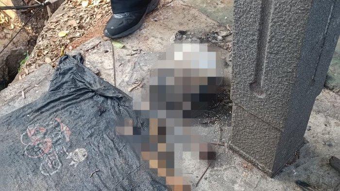 Kerangka manusia yang ditemukan di selokan Jalan Raden Inten, Duren Sawit, Jakarta Timur, Senin (23/10/2023) sore.