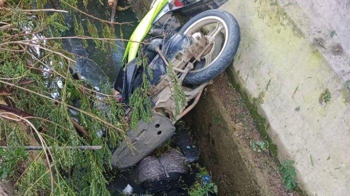 Motor korban kecelakaan, Kecelakaan maut dialami seorang anggota TNI berinisial Pratu DMOG (23) di Kota Sorong, Papua Barat Daya.