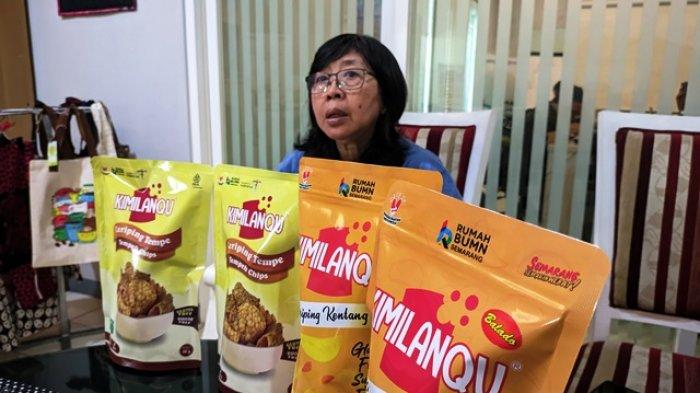 PRODUK UMKM - Jeni Hartati pemilik UMKM Kimilanqu yang sukses membuat produknya untuk bersaing di pasar global.