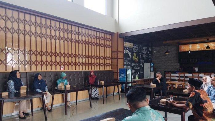Perhotelan Poltek Harber Gandeng MGMP Perhotelan Dorong Kualitas SDM