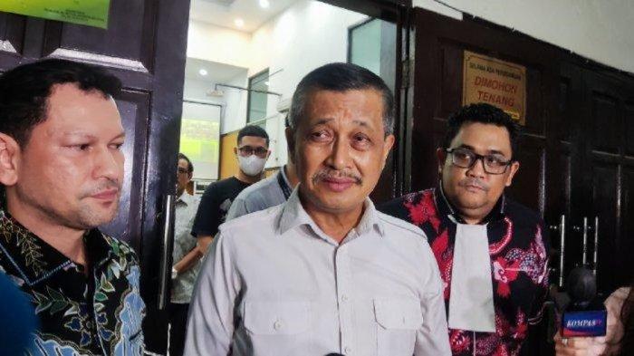 Eks Wakapolri, Komjen Pol (Purn) Oegroseno. Ia mengatakan, Pegi Setiawan harus mendapat ganti rugi Rp 100 miliar jika terbukti merupakan korban salah tangkap