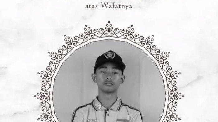 Poster ucapakan duka dari teman-teman paskibra korban.