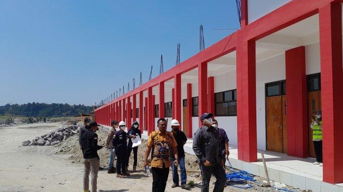 Komisi D DPRD Kota Semarang meninjau pembangunan SMP Negeri 16 Semarang, Kamis (24/8/2023).