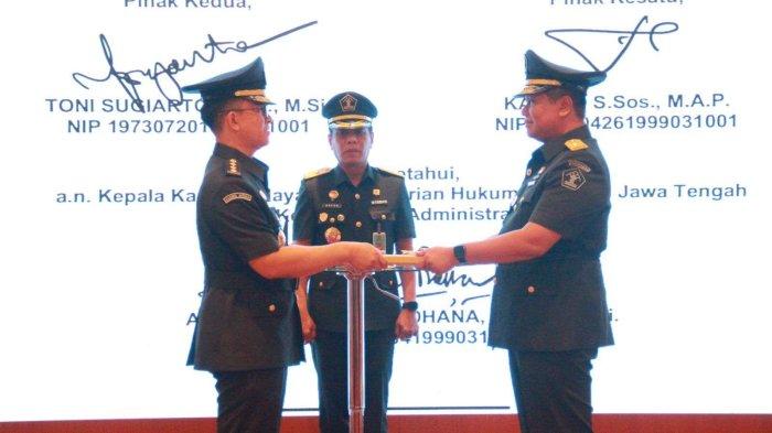 Saksikan Sertijab Kepala Badiklat Kumham Jateng, Kadiv Administrasi : Pertahankan dan Tingkatkan Kinerja Yang Sudah Baik
