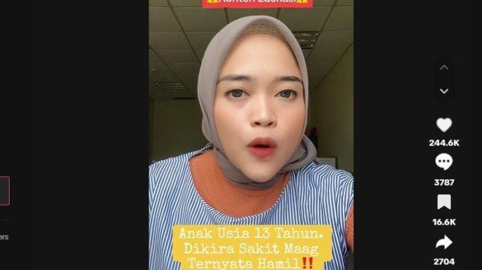 Seorang dokter bernama, dokter Intan Rachmita membagikan kisah mengiris hati saat ia sedang magang di sebuah Puskesmas, di pedalaman. Dokter Intan mengatakan saat bertugas di IGD Puskesmas, mendadak ia didatangi oleh bocah perempuan berusia 13 tahun.