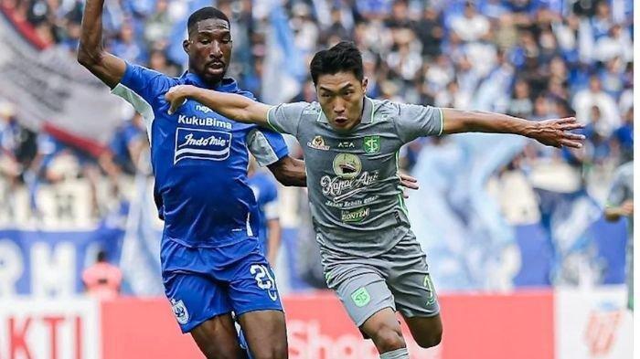 Song Ui-Young di laga PSIS Semarang vs Persebaya Surabaya. (Persebaya)