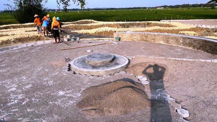 Taman JOSS Di Desa Jetis, Kecamatan Karangrayung, Kabupaten Grobogan, yang dalam proses pembangunan