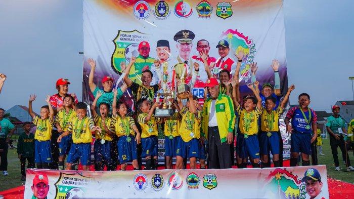 Tim Forsgi Boyolali U10 dan Tim Forsgi Sragen U12 berhasil merebut juara dan membawa pulang Piala Gubernur Jateng 2023.