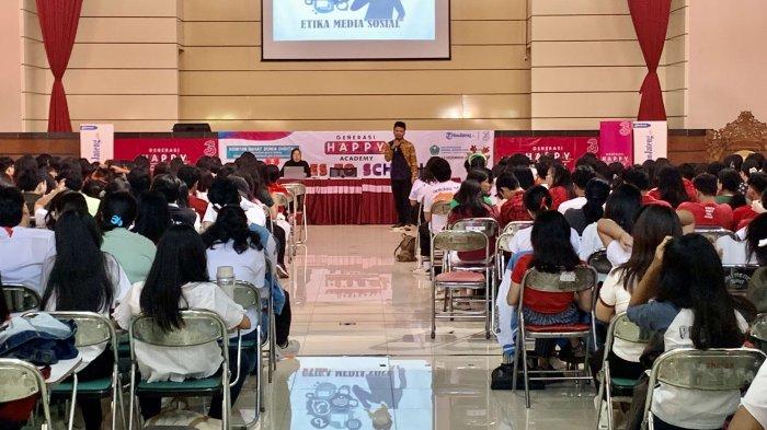 Tribun Jateng Goes to School bersama Tri dengan tema Generasi Happy Academy “Konten Sehat Dunia Digital: Memaksimalkan Media Sosial Sebagai Sarana Publikasi Diri dan Organisasi