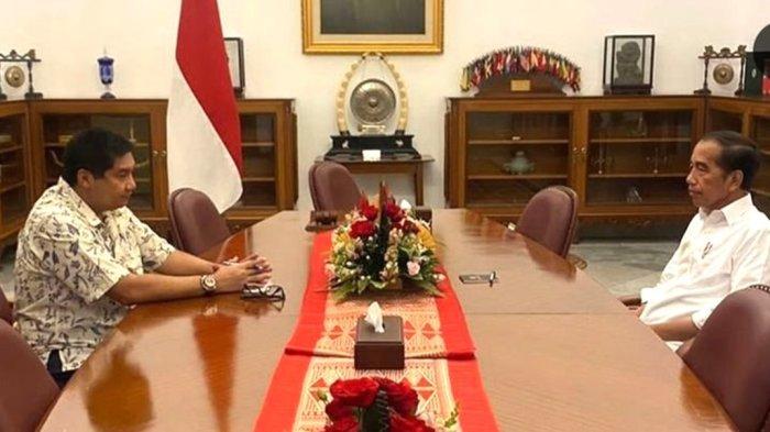 Unggahan Maruarar Sirait yang menggambarkan pertemuannya dengan Presiden Joko Widodo. Unggahan tertanggal Senin (15/1/2024) itu disertai penjelasan soal pengunduran diri Maruarar di PDI Perjuangan.