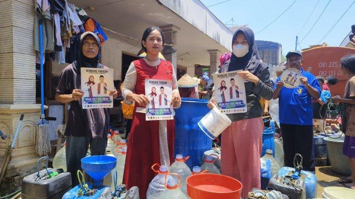 Vivit-Gus Umam Salurkan Air Bersih Bagi Warga Rembang Terdampak Kekeringan