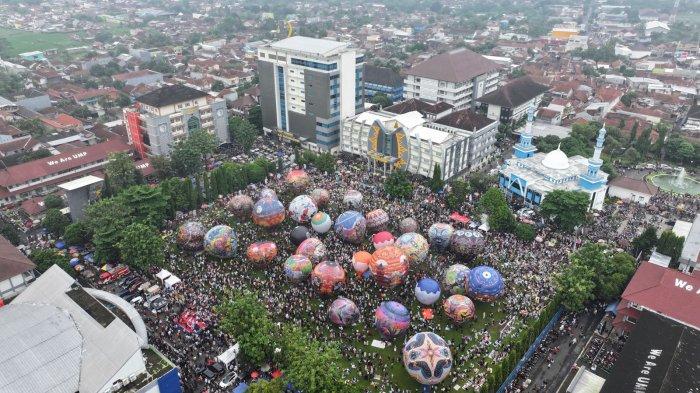 Festival Balon Udara Universitas Muhammadiyah Purwokerto (UMP). (Dok)