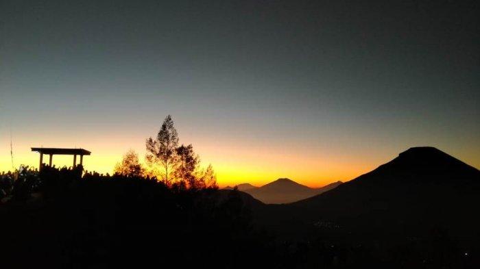 Pemandangan bukit Sikunir, desa Sembungan Kecamatan Kejajar Wonosobo Dieng