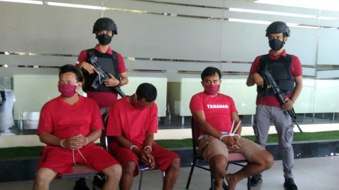 Tiga pengedar sabu yang dibekuk jajaran Ditresnarkoba Polda Jateng, Senin (31/7/2023).