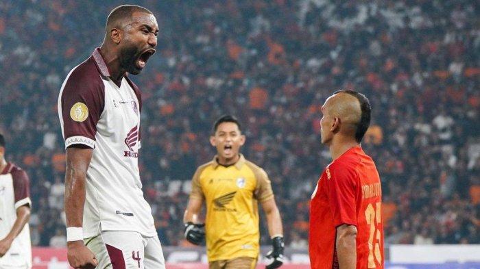 Duel Riko Simanjuntak Vs Yuran Fernandez Viral di Akun Troll Dunia