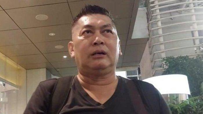Aktor Donny Kesuma.