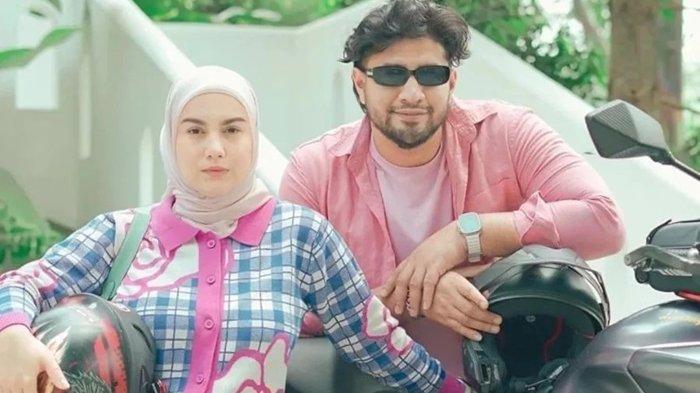 Ammar Zoni dipastikan tidak menghadiri sidang gugatan cerai yang dilayangkan Irish Bella.