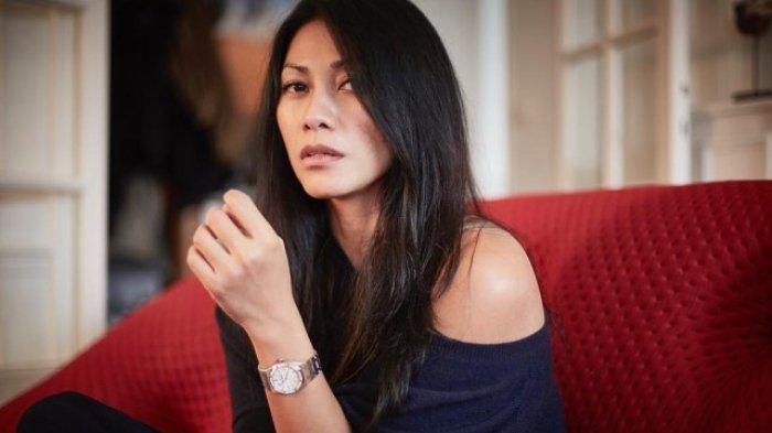 Anggun C Sasmi ungkap alasannya tak lakukan botox dan biarkan wajahnya menua secara alami.