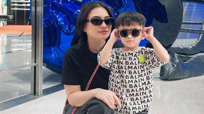 BAKAT MELUCU ADZAM - Tangkapan layar diambil dari postingan 13 Januari 2025. Momen kebersamaan Nathalie Holscher dengan Adzam. Nathalie Holscher kuak bakat melucu Sule turun ke Adzam, akui sampai bingung, Kamis (6/2/2025)