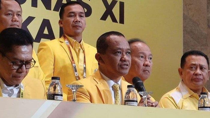 Ketua Umum (Ketum) Partai Golkar Bahlil Lahadalia dalam konferensi pers di JCC, Jakarta, Rabu (21/8/2024).