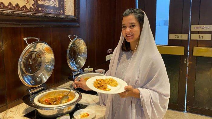Buka Puasa Cicipi Hidangan Melayu, Berkesempatan Pergi Umroh di Premier Place Hotel