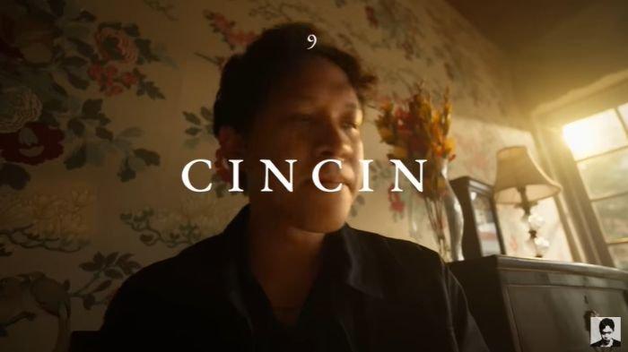 Tangkapan layar video klip Cincin - Hindia. Lagu viral di TikTok.