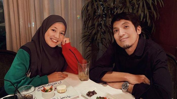 Natasha Rizky menanggapi ucapan nyeplos Desta yang seolah-olah memberikan sinyal ingin rujuk.