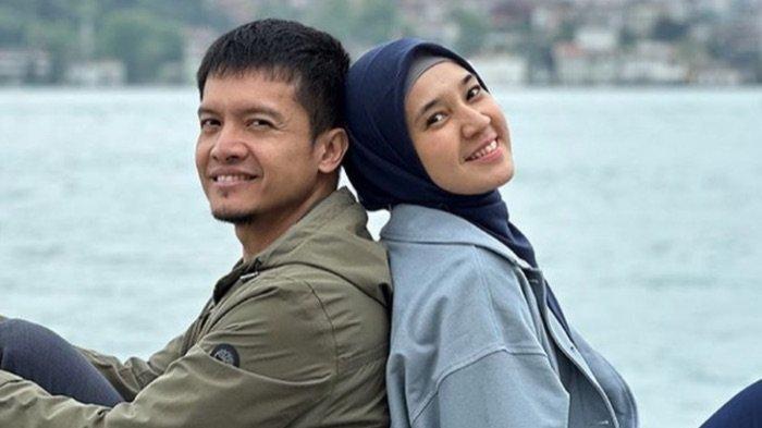 Dhini Aminarti dan Dimas Seto.