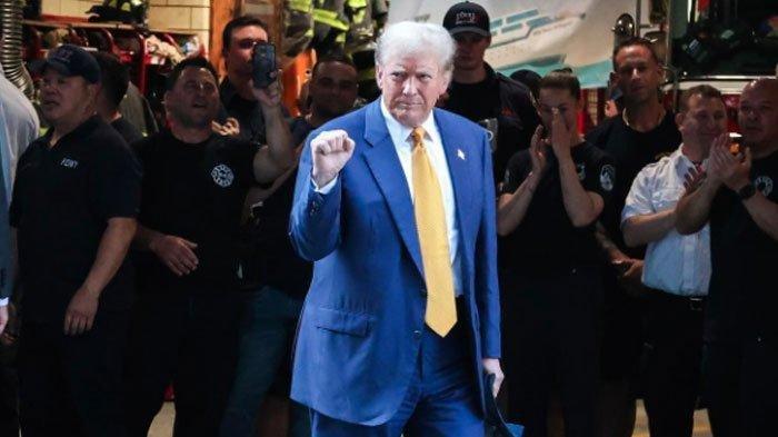 DILARANG OLEH TRUMP - Sosok Donald Trump saat berada di Amerika Serikat dalam pekerjaannya sebagai Presiden. Donald Trump memiliki aturan kontroversi baru yang melarang warga dari 12 negara ini masuk ke Amerika Serikat.