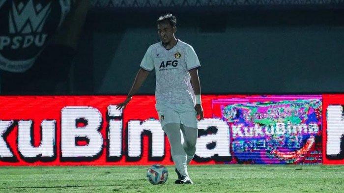 Gunawan Dwi Cahyo saat berseragam Persik Kediri, 2023. Gunawan Dwi Cahyo dipastikan tidak akan membela skuad Macan Putih di sisa putaran kedua Liga 1 2023-2024.