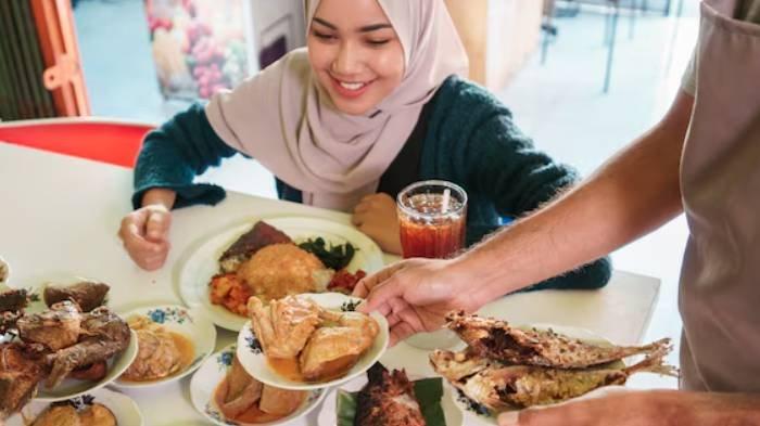 MENU PUASA SEBULAN - Simak ide menu makanan buka puasa sehat dan praktis untuk 1 bulan, dilengkapi dengan takjil.
