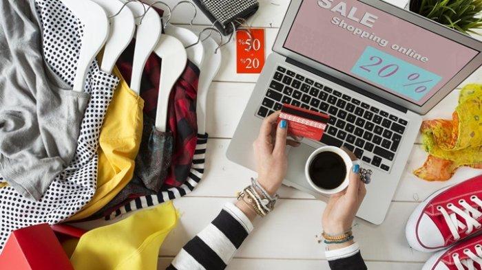 Dengan kecanggihan teknologi di era modern seperti saat ini, belanja online adalah salah satu manfaat yang kita dapatkan. Namun sebelum mulai berbelanja, ada baiknya untuk memperhatikan tips berikut agar terhindar dari penipuan.
