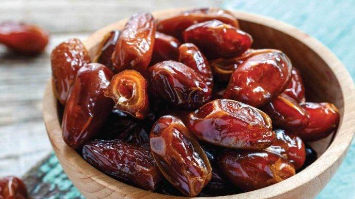 Ilustrasi kurma untuk menu sahur Ramadan 2025.