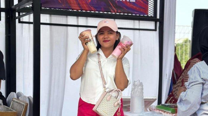 Irine Yandi Sandrika, perempuan asal Gresik Jawa Timur yang kini menjadi sukses berkat kerja keras dan mampu memanfaatkan teknologi, khususnya media sosial.