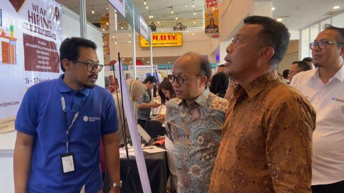 Job Fair yang diselenggarakan oleh Kementerian Tenaga Kerja (Kemnaker) dengan Pemerintah Kabupaten (Pemkab) Ponorogo diselenggarakan selama dua hari Kamis-Jumat (16-17/11/2023)