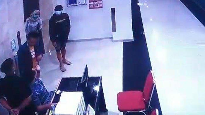 Tangkapan layar rekaman Joko Tri Asmoro, anggota DPRD Tulungagung yang terlibat keributan dengan satpam RSUD dr Iskak Tulungagung, Rabu (28/6/2023).