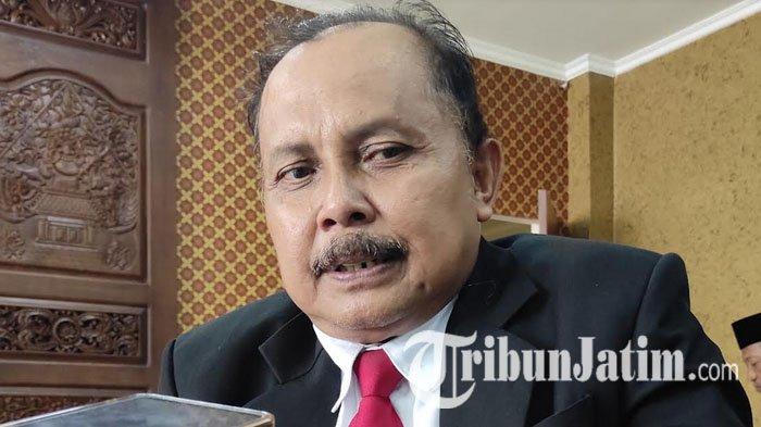 Kepala Dinas Pendidikan Kabupaten Blitar, Adi Andaka mengatakan, Dindik Kabupaten Blitar menyarankan kepada sekolah, agar tidak mengajak siswanya study tour ke luar kota, Kamis (23/5/2024).