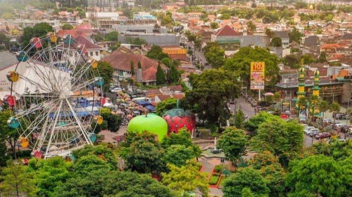 KOTA BATU - Foto pemandangan Kota Batu, Jawa Timur. Luas Kota Baru kini akan memakan sedikit wilayah Kabupaten Pasuruan. Ini asal usul Kota Batu, Jawa Timur.