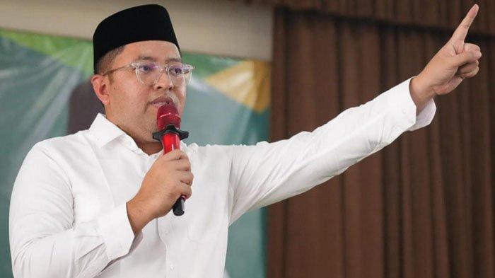 Calon Wakil Gubernur Jawa Timur nomor urut 1, Lukmanul Khakim dalam agenda sarasehan yang digelar di Kabupaten Tuban, Rabu (6/11/2024).