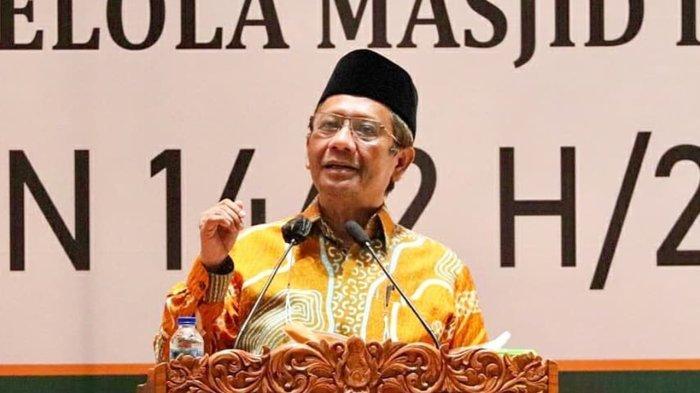 Mahfud MD merespons namanya yang masuk dalam bursa cawapres 2024.