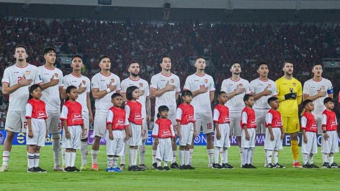 TIMNAS INDONESIA - 27 pemain dipanggil Patrick Kluivert untuk membela timnas Indonesia melawan Australia dan Bahran dalam laga Kualifikasi Piala Dunia 2026. Daftar pemain tersebut telah diungkapkan Ketua Umum PSSI, Erick Thohir lewat unggahan media sosialnya, Minggu (9/3/2025).
