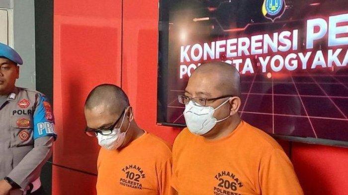 Pelaku AW dan SU setelah diamankan oleh Polresta Yogyakarta, Kamis (27/7/2023)
