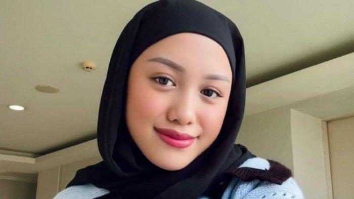 Putri Nikita Mirzani tidak mau dipanggil dengan nama Lolly lagi.