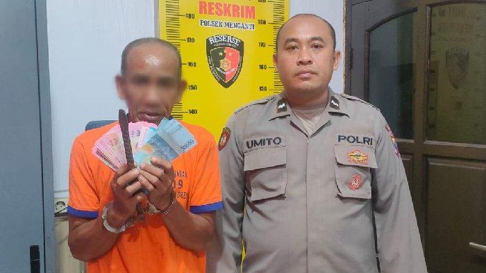 PENCURIAN SAAT LEBARAN - Tampang Isradi (kiri) pelaku pembobolan rumah tetangga sendiri diamankan Polsek Menganti, Senin (7/4/2025). Isradi menggasak uang puluhan juta milik tetangganya saat sedang mudik ke Malang.