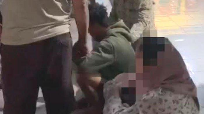 Sejoli di Ponorogo diduga berbuat tak pantas di toilet Masjid Al Ikhlas, Desa Carat, Kecamatan Kauman, Kabupaten Ponorogo, Jawa Timur (Jatim), Selasa (18/6/2024).