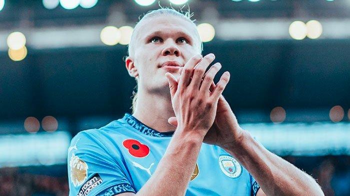 Striker Manchester City, Erling Haaland yang sudah cetak gol masih saja dikecam