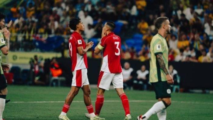 REAKSI JAY IDZES - Reaksi bek Timnas Indonesia, Jay Idzes saat melawan Australia pada lanjutan Grup C Kualifikasi Piala Dunia 2026 zona Asia di Sydney Football Stadium, Kamis (20/3/2025) sore WIB. Timnas Indonesia takluk dengan skor 1-5.