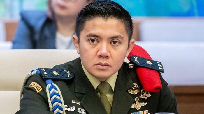 Mayor Teddy Indra Wijaya.