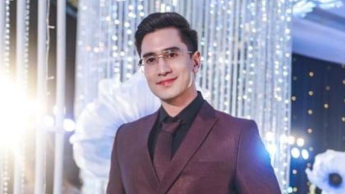 Verrell Bramasta berhasil memperoleh 94.810 suara dalam Pemlil 2024. Lolos ke Senayan, aktor tampan anak siap meninggalkan dunia entertainment dan tidak lagi hidup glamor.